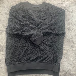 Gently worn AE animal print sweatshirt